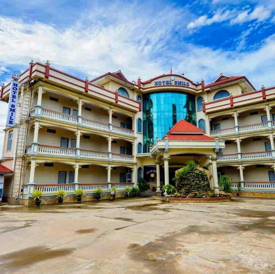 Hotel Smile Pyin Oo Lwin Dış mekan fotoğraf