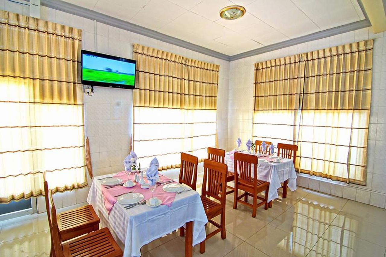 Hotel Smile Pyin Oo Lwin Dış mekan fotoğraf