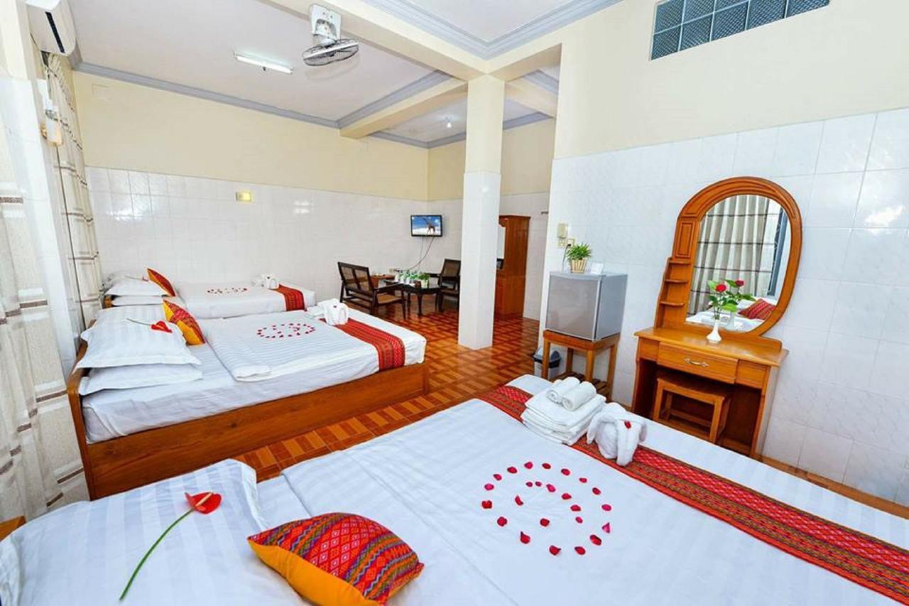 Hotel Smile Pyin Oo Lwin Dış mekan fotoğraf