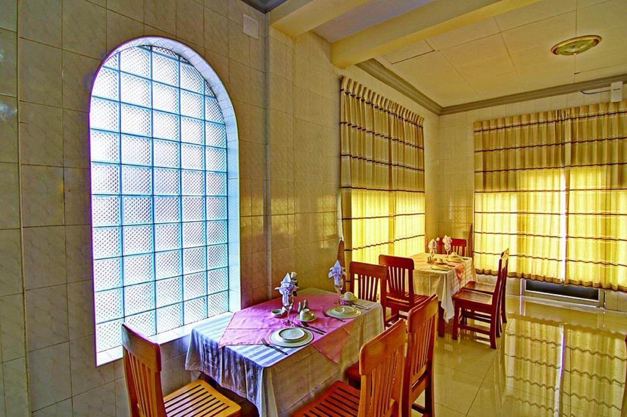 Hotel Smile Pyin Oo Lwin Dış mekan fotoğraf