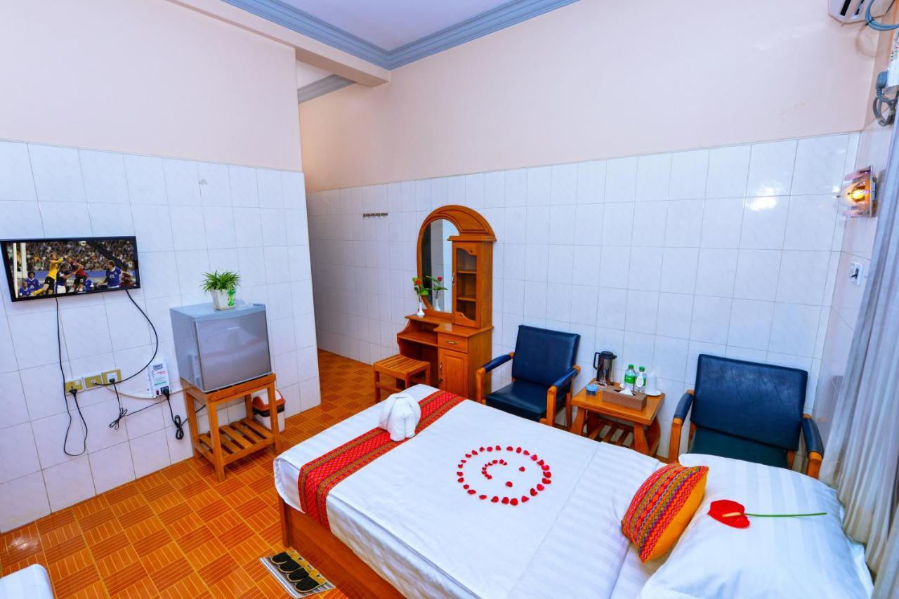 Hotel Smile Pyin Oo Lwin Dış mekan fotoğraf
